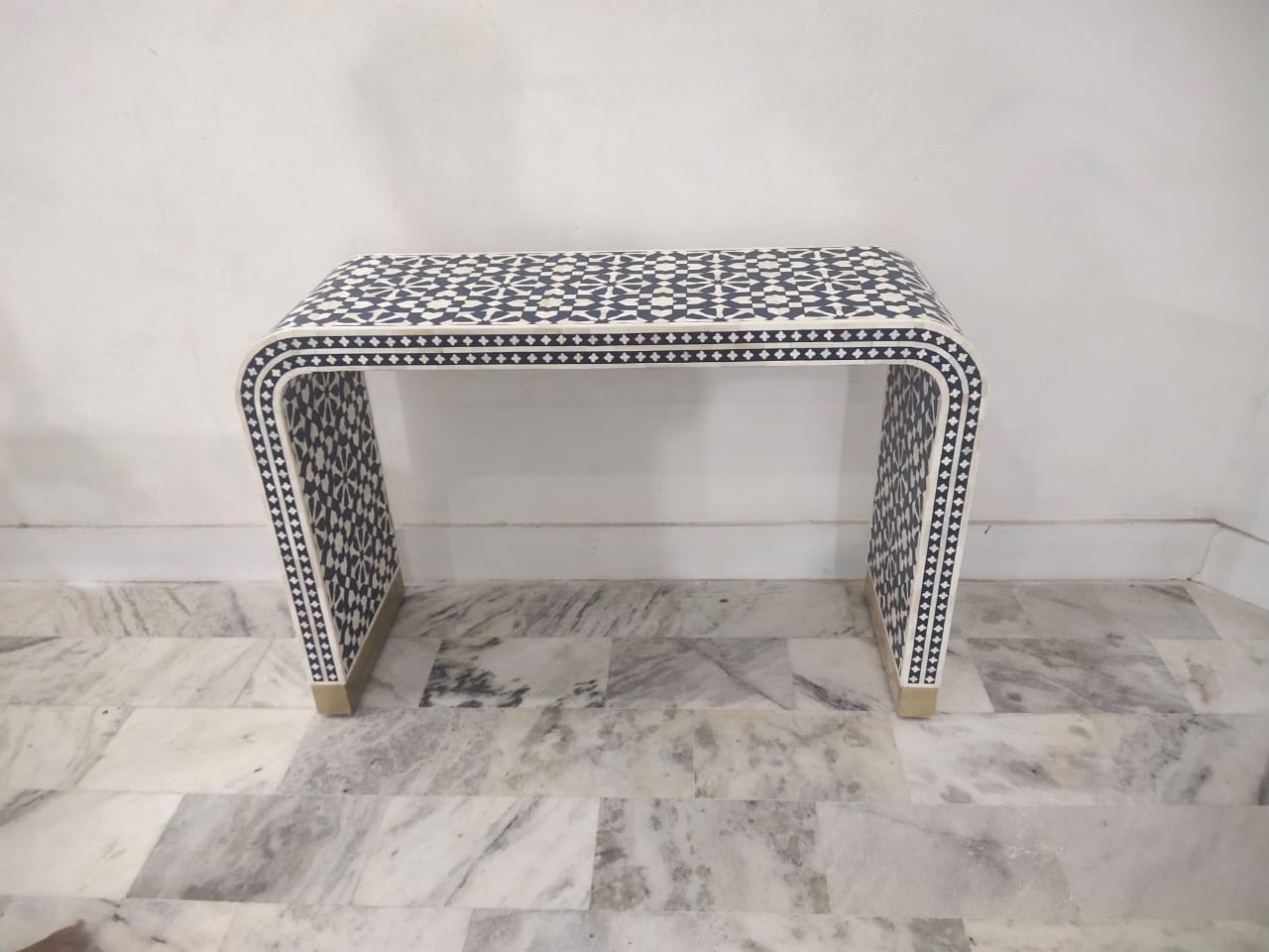 Black Moroccan Console