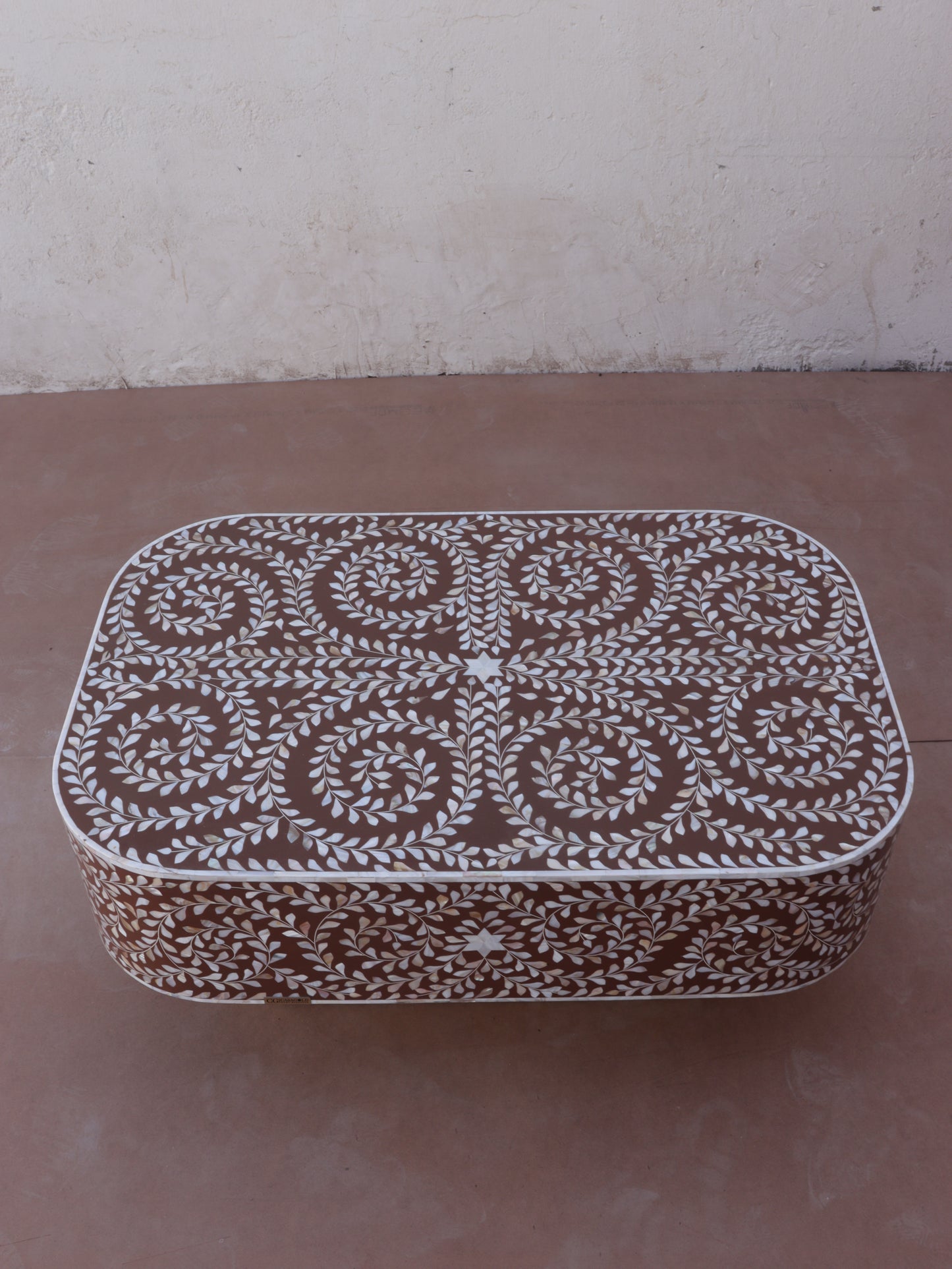 Mother of pearl coffee table Brown Floral