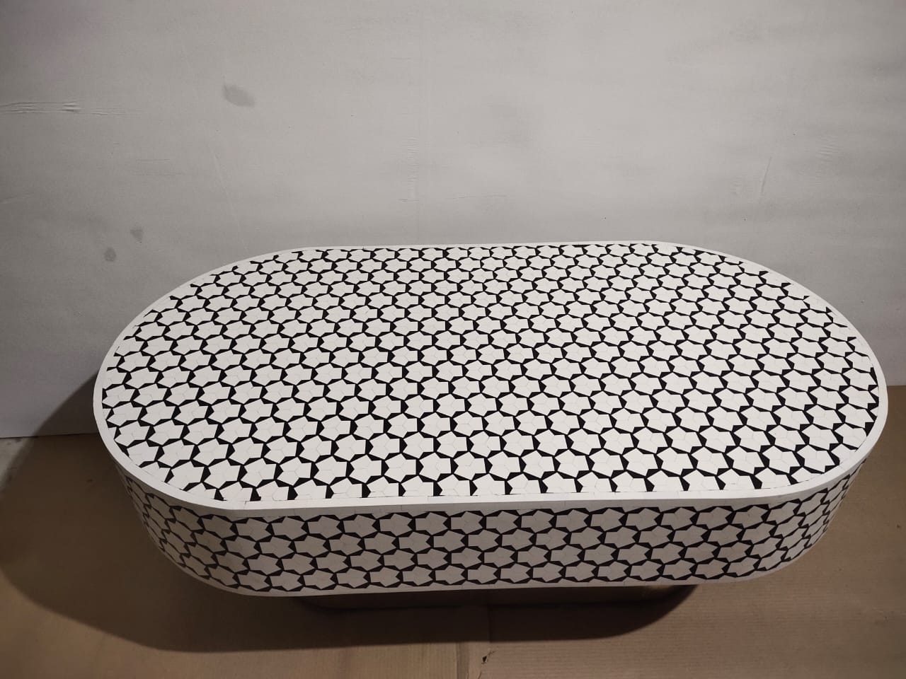 Geometric Floral Coffee table Oblong shape