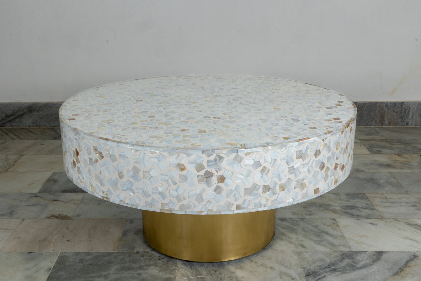 Geometric white Round coffee table Mother of pearl