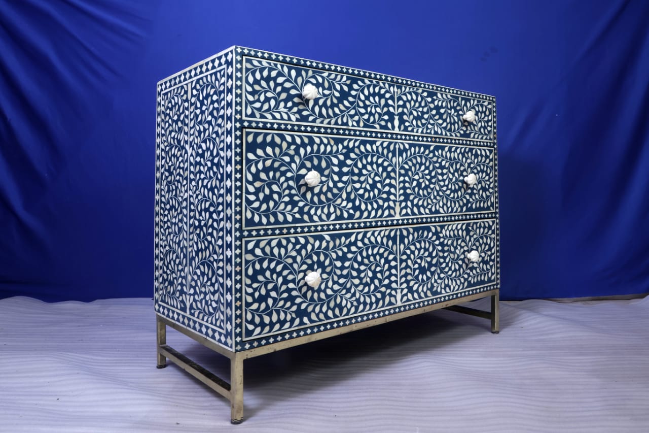 Inlay Chest of drawer indigo colour